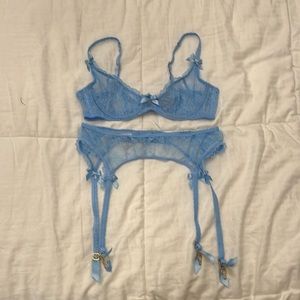 Agent Provocateur Hinda Bra and Garter set